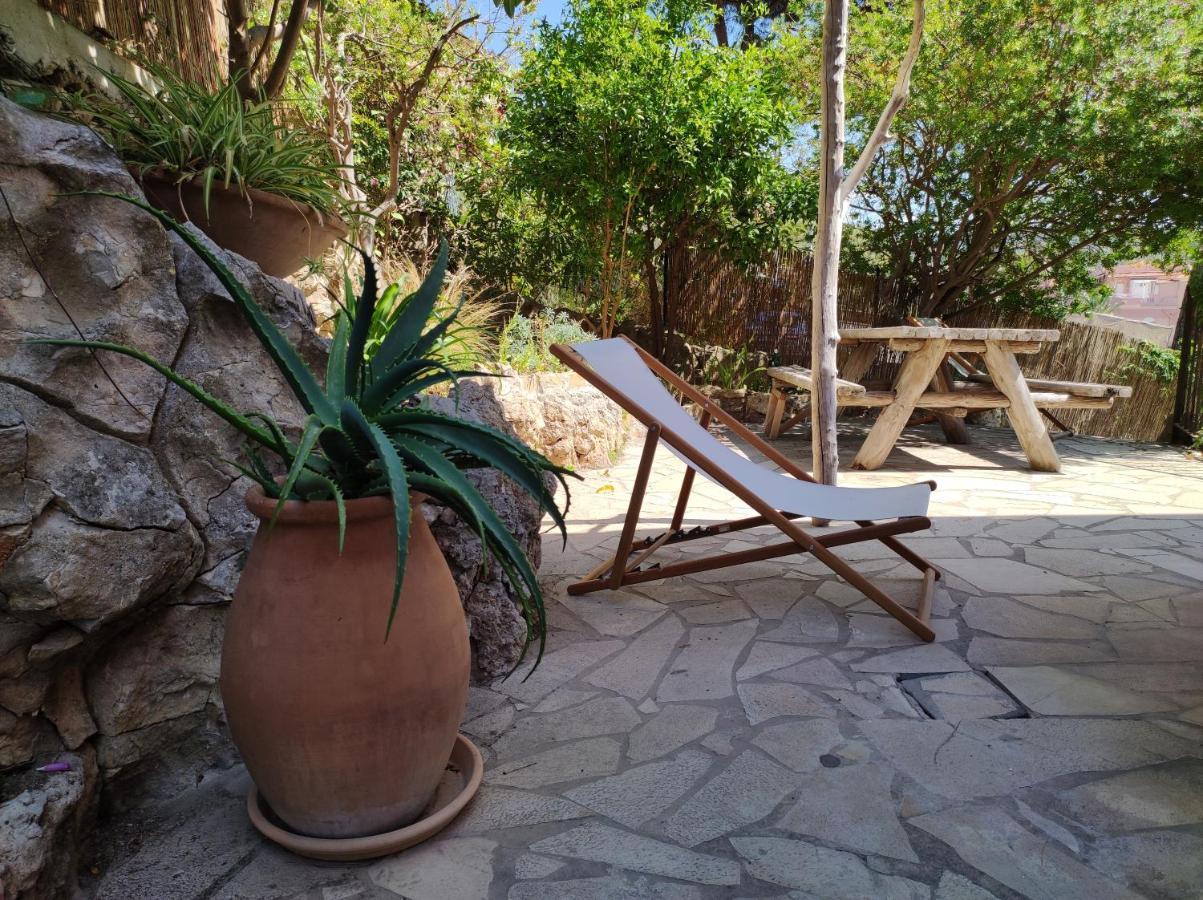 Les Galets Hotel Et B&B Bandol Eksteriør bilde