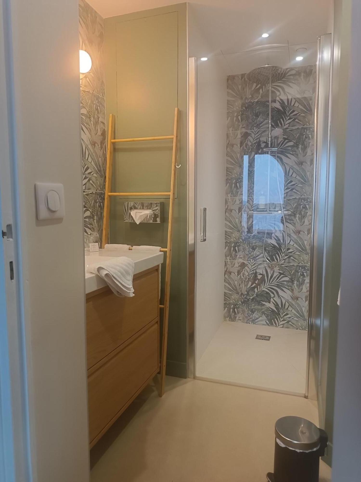 Les Galets Hotel Et B&B Bandol Eksteriør bilde
